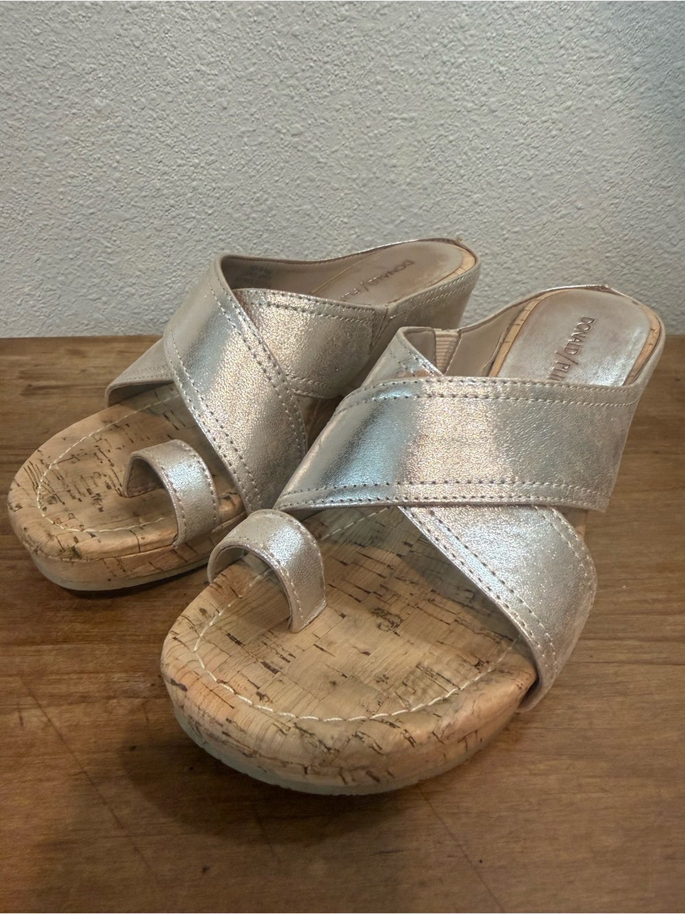 Donald J Pliner Geea Metallic Silver Cork Wedge Sandals Size 6.5